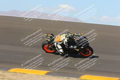 media/Oct-08-2022-SoCal Trackdays (Sat) [[1fc3beec89]]/Bowl (1030am)/